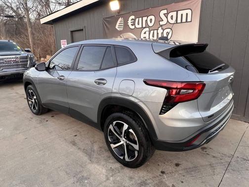 2024 Chevrolet Trax FWD 1RS