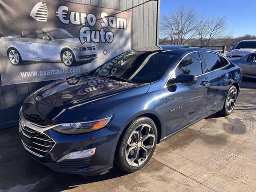 2022 Chevrolet Malibu FWD LT