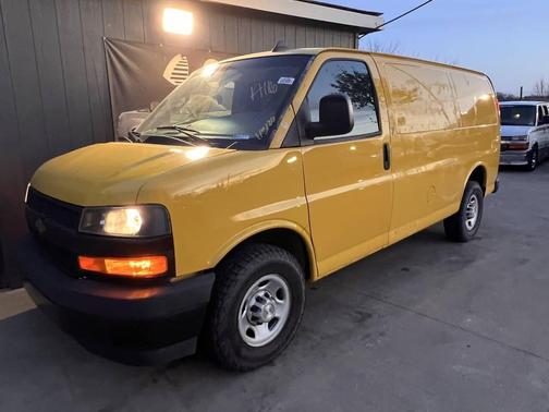 2021 Chevrolet Express 2500 RWD 2500 Regular Wheelbase WT