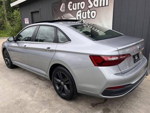 2024 Volkswagen Jetta 1.5T SE