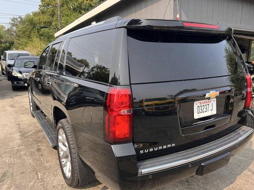 2016 Chevrolet Suburban LTZ
