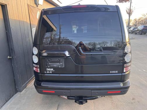 2016 Land Rover LR4 Base