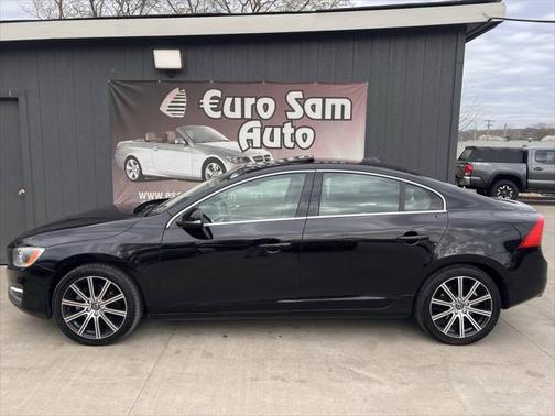 2016 Volvo S60 Inscription T5 Drive-E Platinum