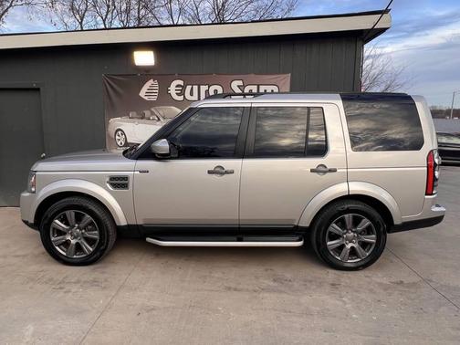 2016 Land Rover LR4 Base