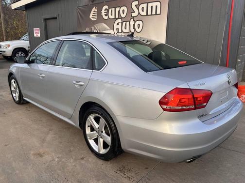 2013 Volkswagen Passat 2.5 SE