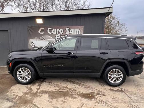 2022 Jeep Grand Cherokee L Laredo