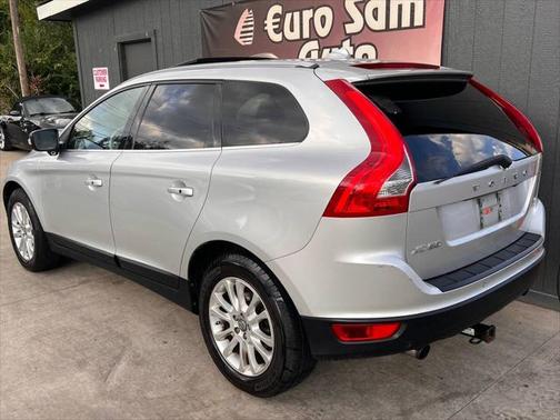 2010 Volvo XC60 T6