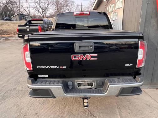 2017 GMC Canyon SLT