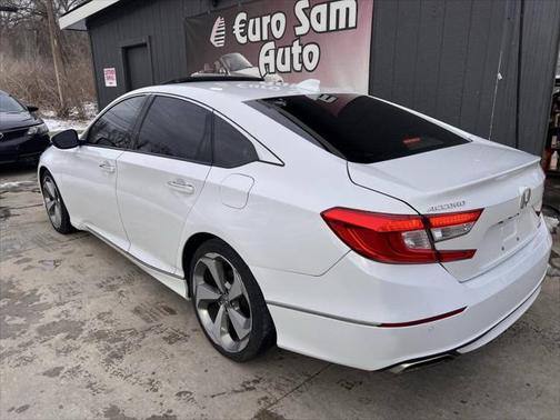 2020 Honda Accord Touring 2.0T