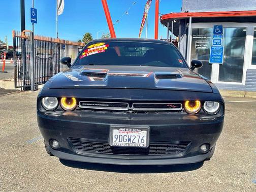 2017 Dodge Challenger R/T