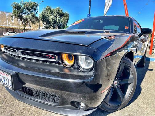 2017 Dodge Challenger R/T
