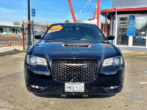 2021 Chrysler 300 S