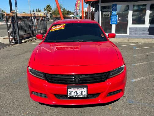 2018 Dodge Charger SXT