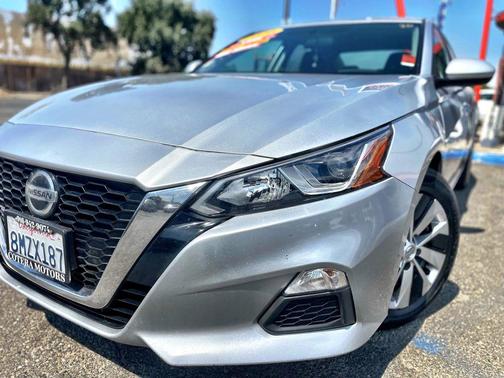 2020 Nissan Altima S FWD