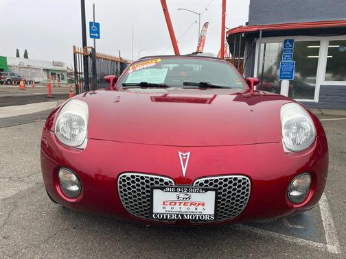2006 Pontiac Solstice Convertible 2D