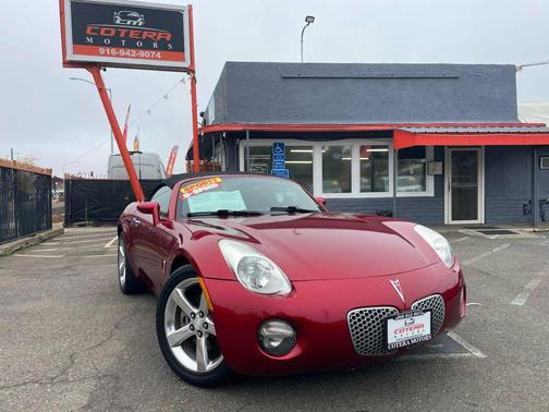2006 Pontiac Solstice Convertible 2D