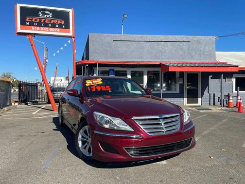 2013 Hyundai Genesis 3.8