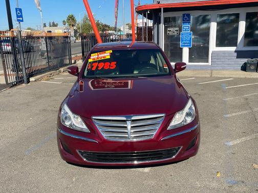 2013 Hyundai Genesis 3.8