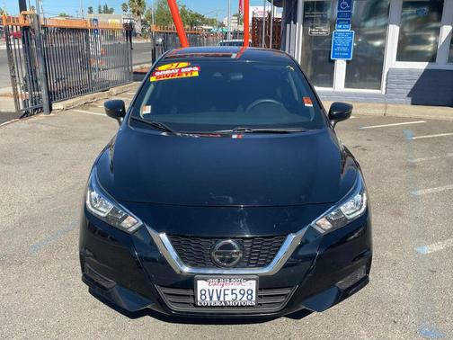 2021 Nissan Versa 1.6 SV