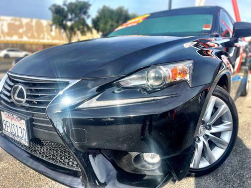 2016 Lexus IS 200t Base