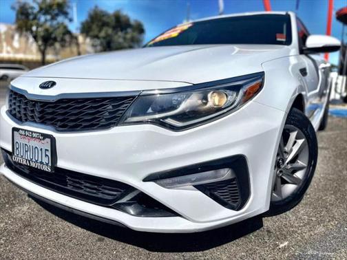 2020 Kia Optima LX