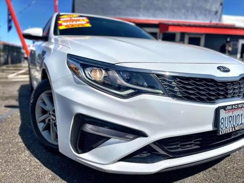 2020 Kia Optima LX