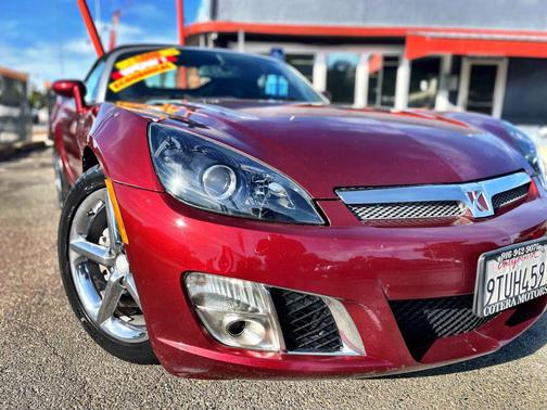 2009 Saturn Sky Red Line