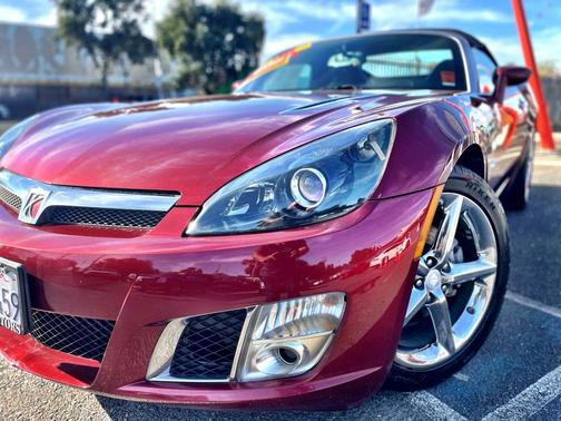 2009 Saturn Sky Red Line