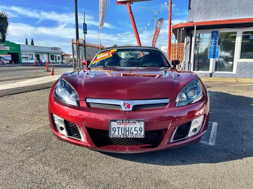 2009 Saturn Sky Red Line