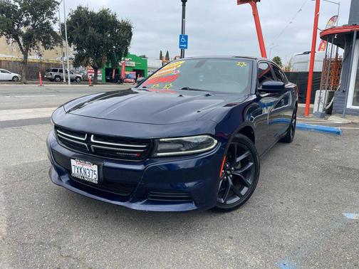 2016 Dodge Charger SE