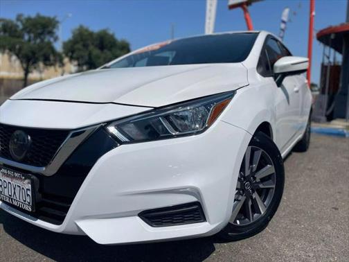 2020 Nissan Versa 1.6 SV