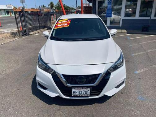 2020 Nissan Versa 1.6 SV