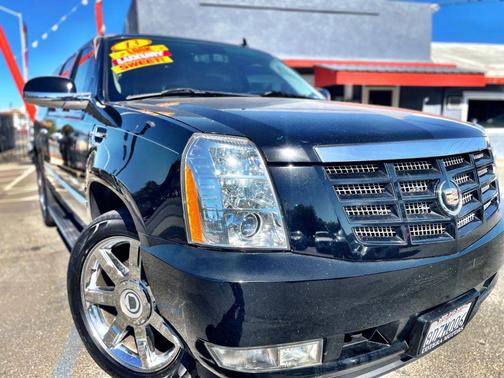 2013 Cadillac Escalade ESV Sport