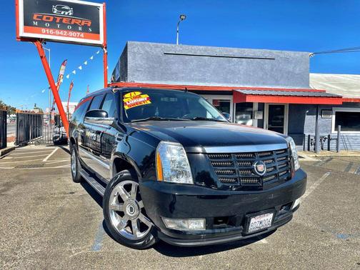 2013 Cadillac Escalade ESV Sport