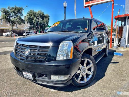 2013 Cadillac Escalade ESV Sport