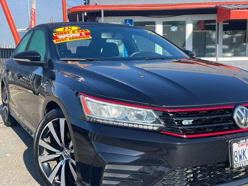 2018 Volkswagen Passat 3.6L V6 GT