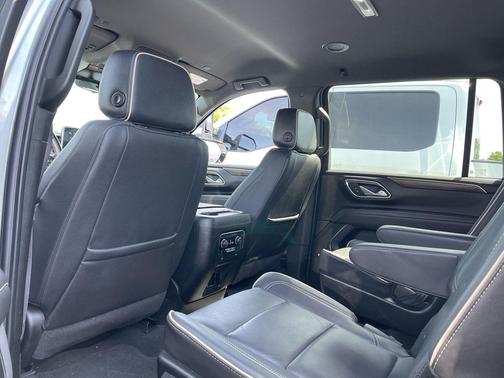 Sterling Gray Metallic 2024 Chevrolet Suburban Premier