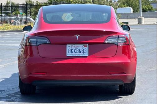 2019 Tesla Model 3 Mid Range