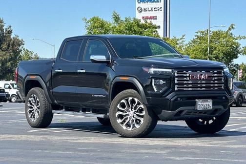Onyx Black 2024 GMC Canyon Denali