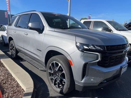 2023 Chevrolet Tahoe 4WD RST