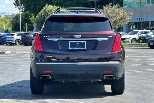 Deep Amethyst Metallic 2017 Cadillac XT5 Luxury