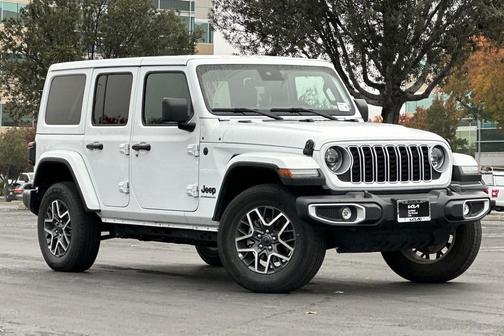 2025 Jeep Wrangler 4-Door Sahara 4x4