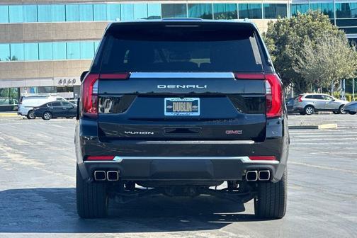 Onyx Black 2025 GMC Yukon XL Denali