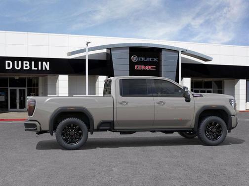 2026 GMC Sierra 2500 AT4