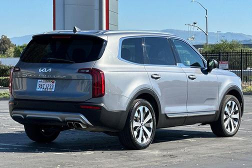 2022 Kia Telluride EX