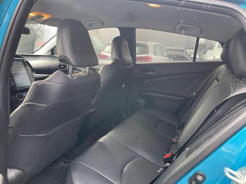 2022 Toyota Prius Prime XLE