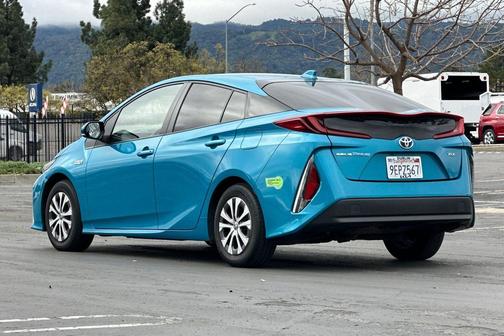 2022 Toyota Prius Prime XLE