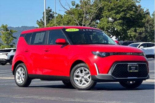 2025 Kia Soul LX