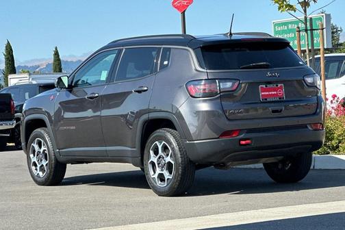 2022 Jeep Compass Trailhawk