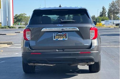 2020 Ford Explorer Base